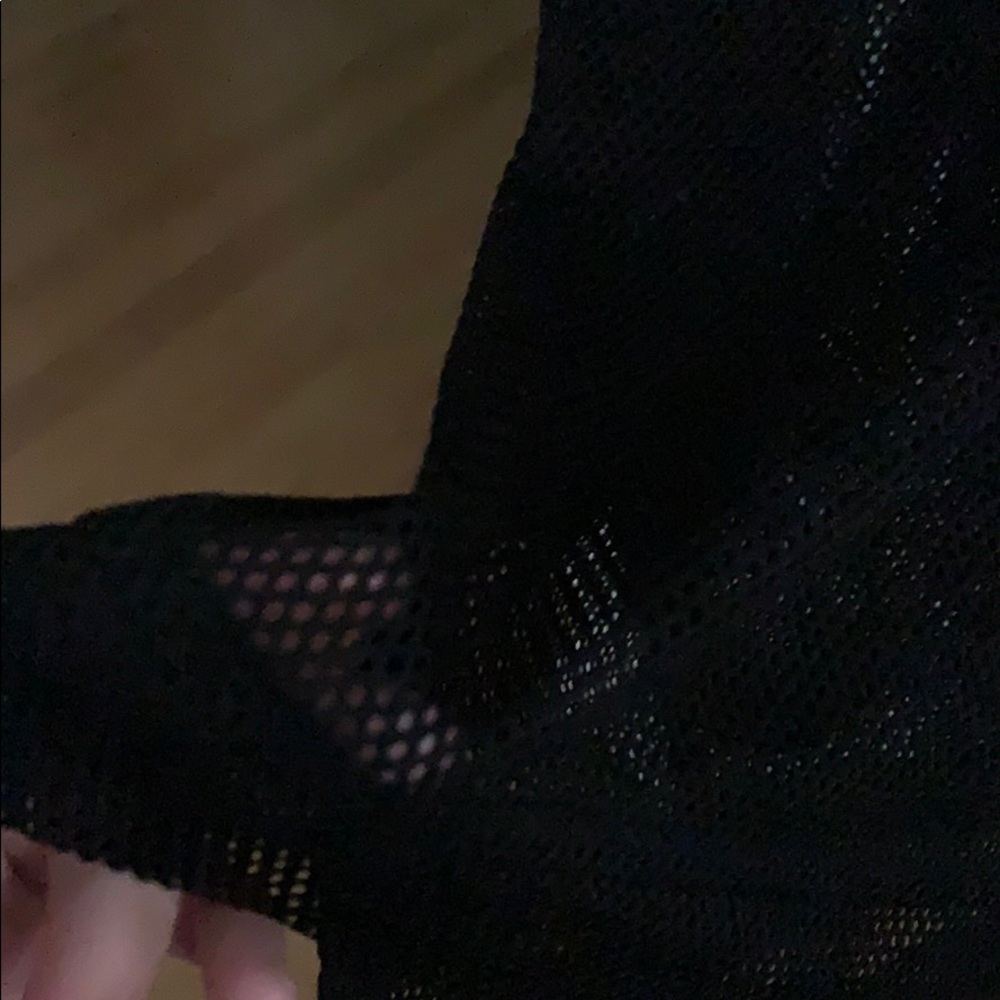 Mesh cover - Picture 3 of 3